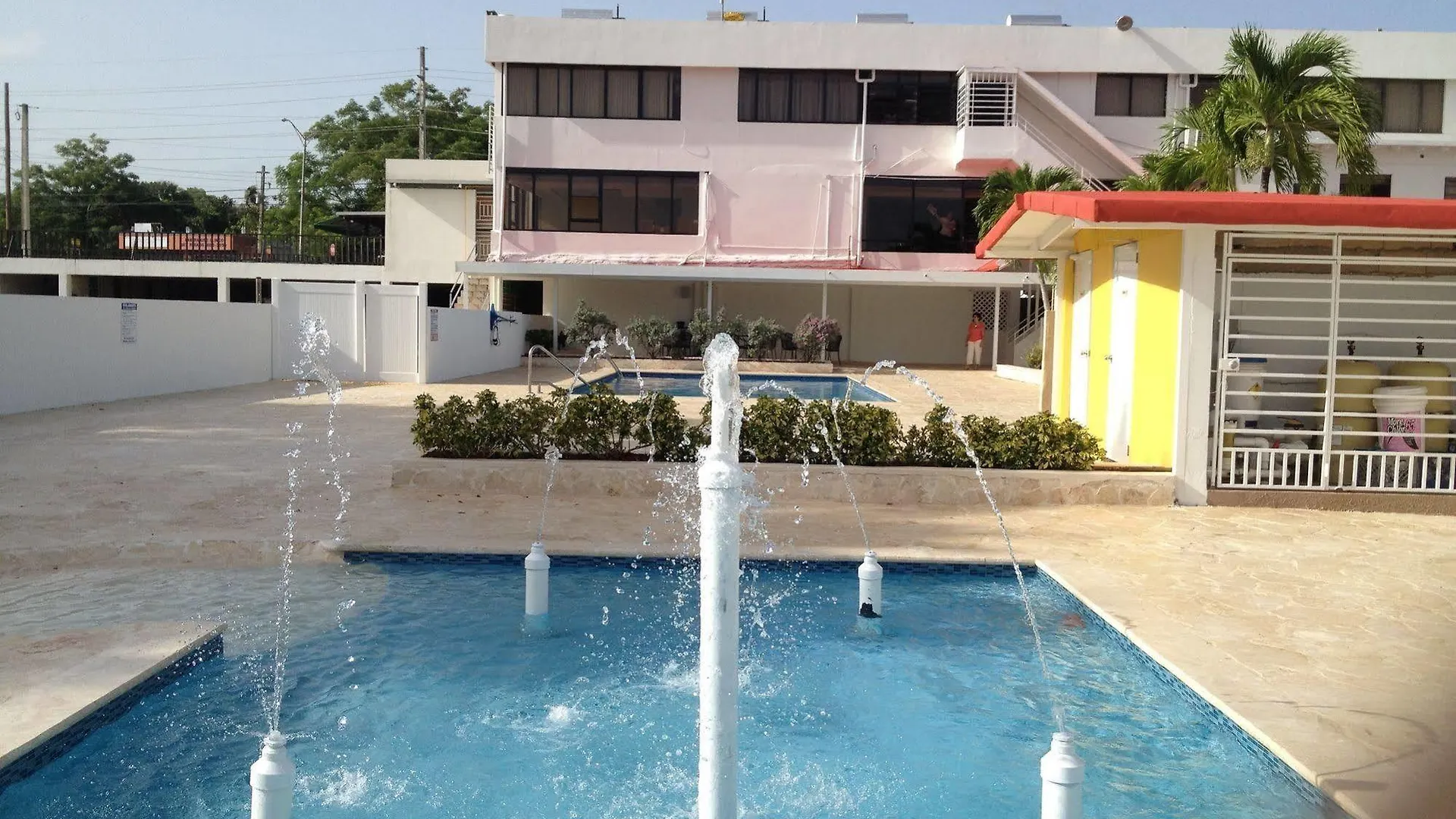 Arecibo Inn